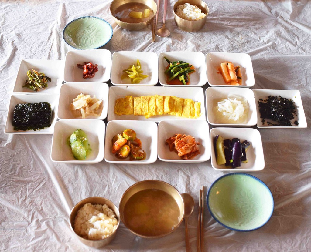 traditional korean breakfast